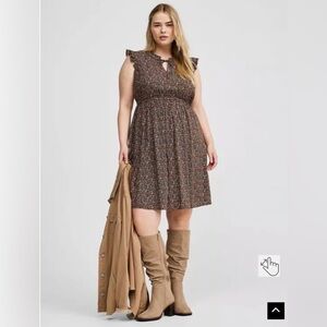 Torrid Mini Challis Keyhole Skater Dress EUC